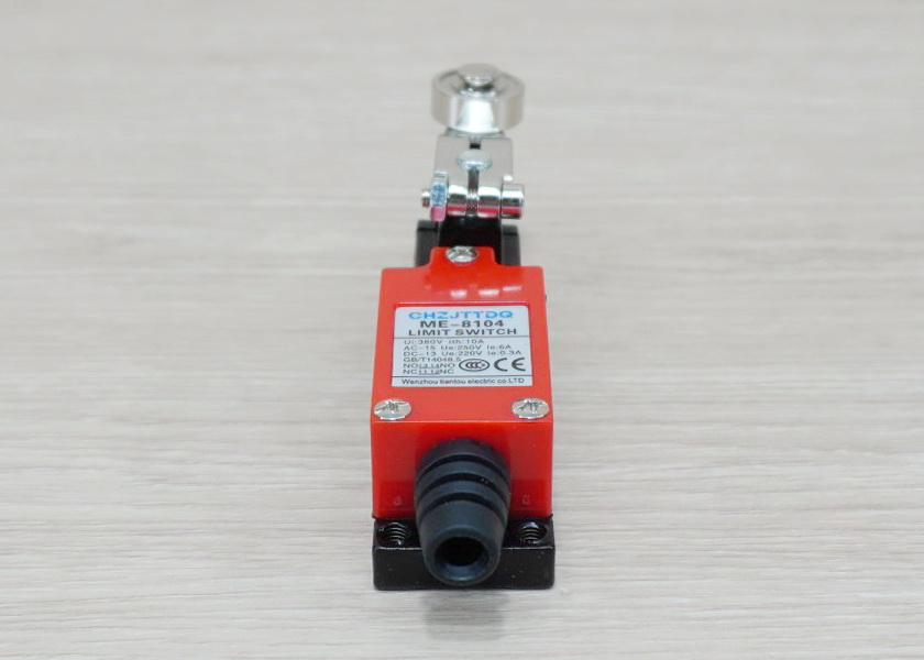 ME-8104 (Silver Dot) Limit Switch