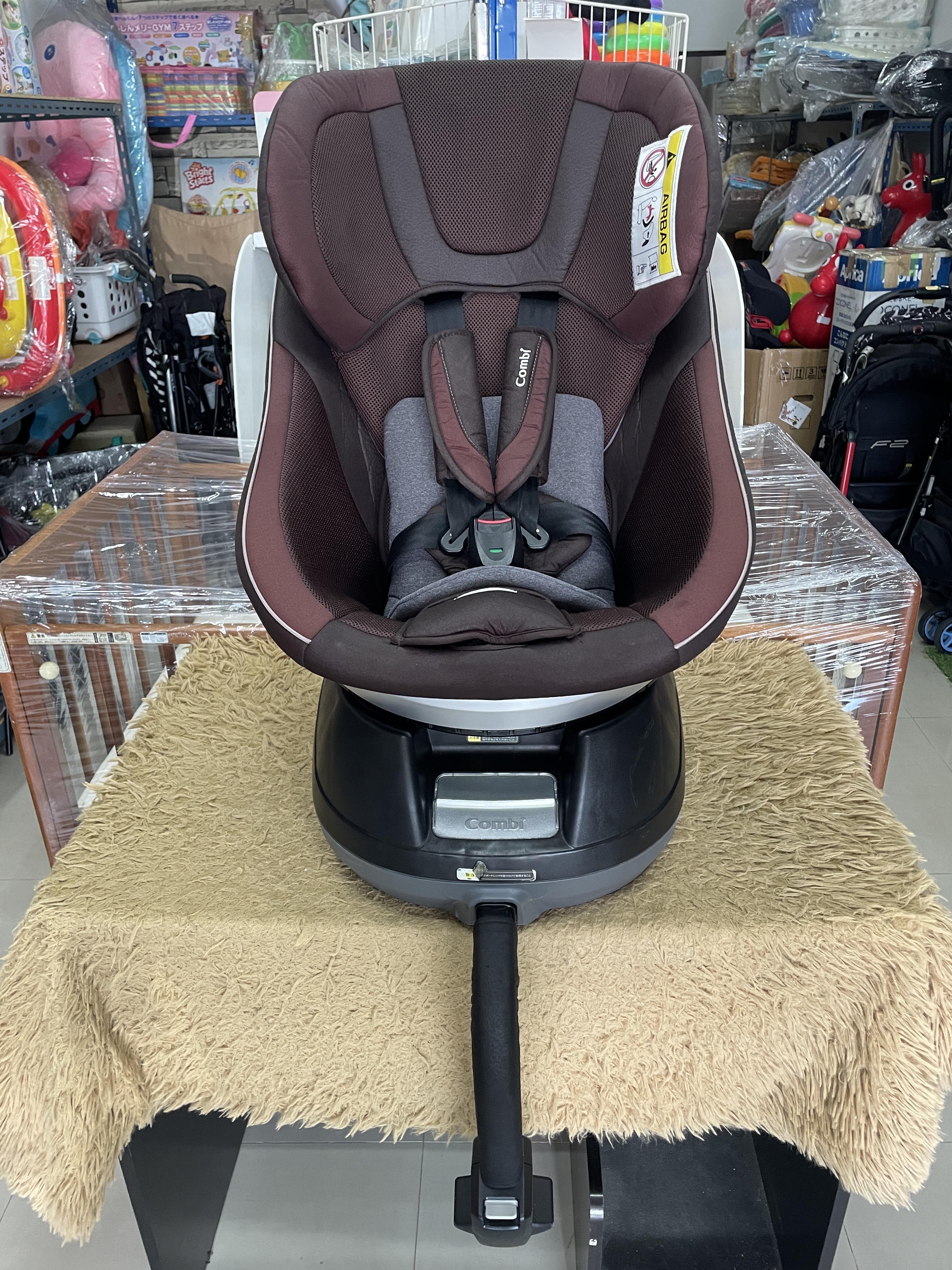 Combi คาร์ซีท Combi รุ่น Neseru Turn EG 360(UC-TC) ซัพพอทแท้ครบชุด (รุ่นใหม่ ชนช็อปญี่ปุ่น) สภาพสวย 90%