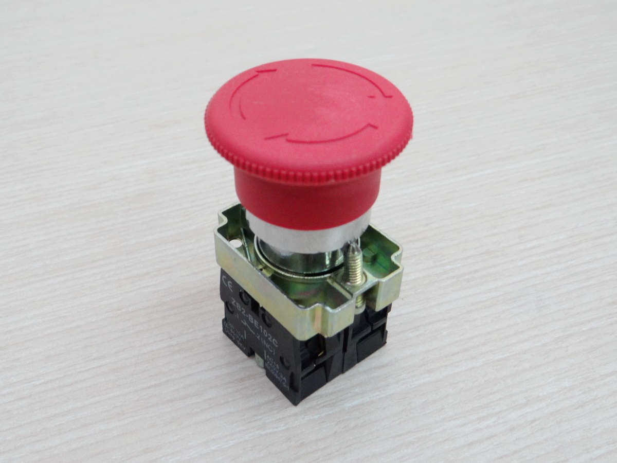 XB2-BS545 Contact Twist Reset Emergency Stop Push Button Switch 22mm 1NC/1NO