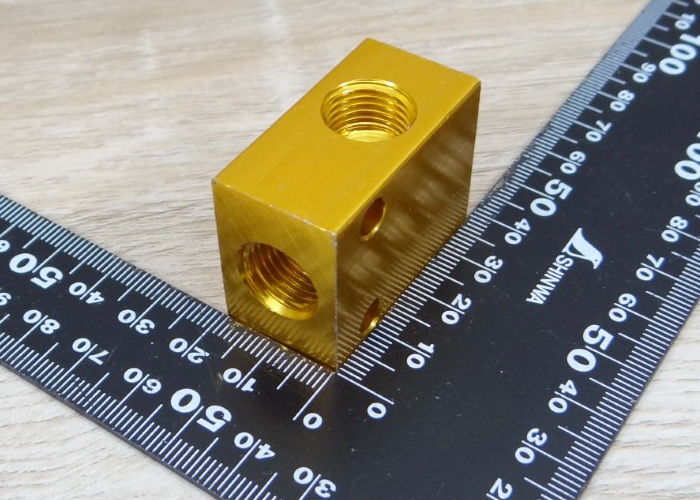 Fixed Block for Mist Coolant System รู 3 ทาง - หัวเกลียว 1/4BSP (12.5mm)