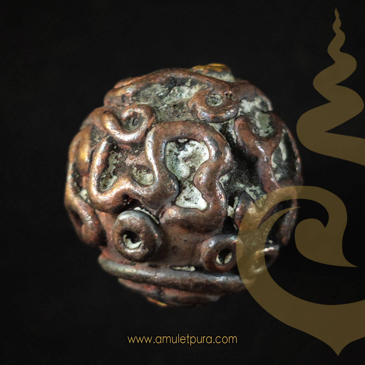 เม็ดกระสุนคตเนื้อโลหะ (เนื้อมหาชนวน) รุ่นแรก ปี65 พ่อท่านอิ่ม 105 ปี วัดทุ่งนาใหม่ จ.นครศรีธรรมราช สร้างโดยอาจารย์เณรดอยเมืองตรัง (มีโค้ด หมายเลข 460)