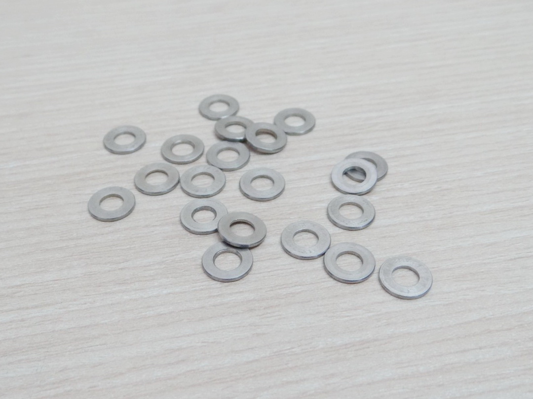 5mmx10mmx1mm (แพ็ค 10 ชิ้น) Precision Shim for V-Wheel