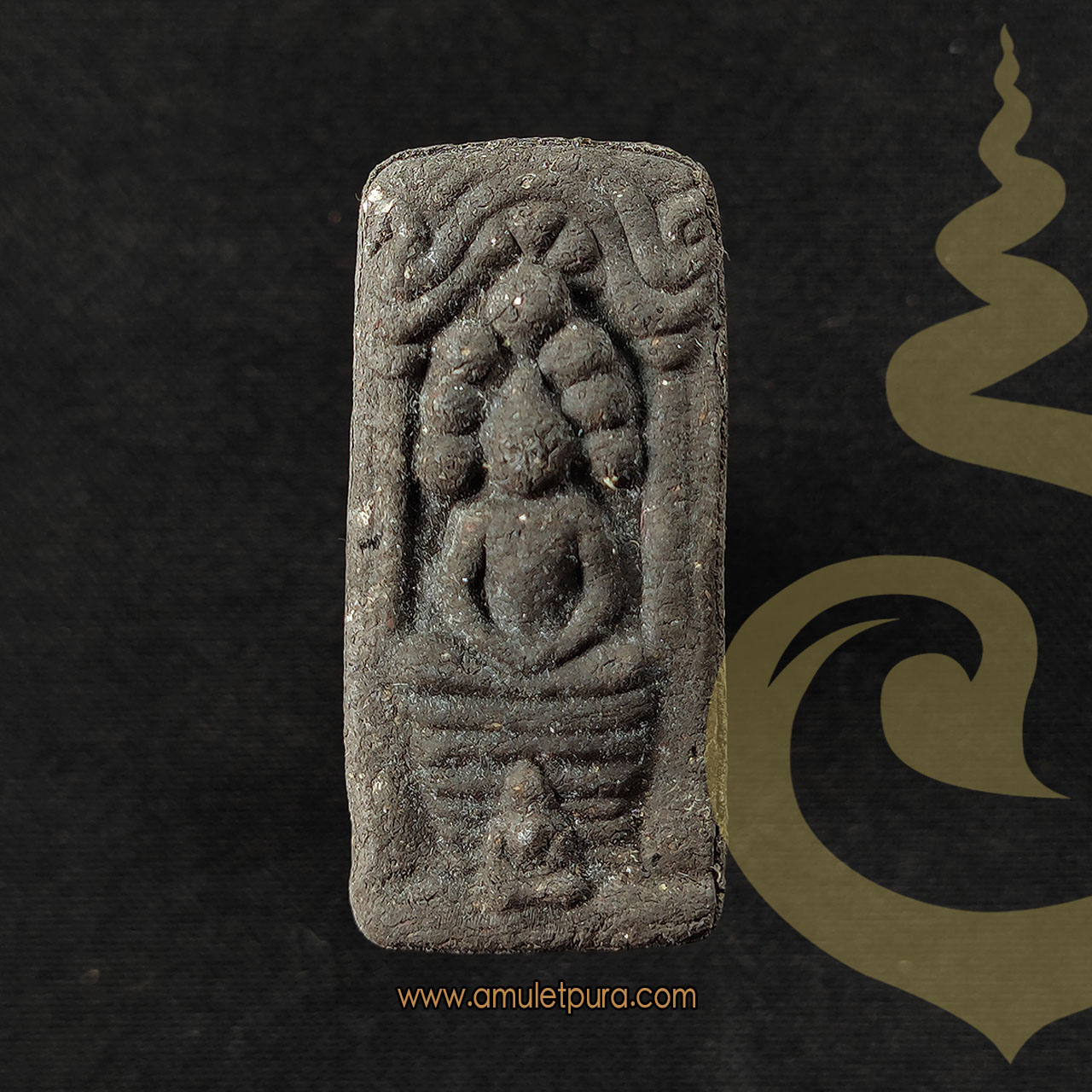 พระนางตรา พิมพ์นาคปรก (ผงพระนางตรากรุเก่า ว่านผสมดินกากยายักษ์) รุ่น 100 ปี ปี41 วัดนางตรา อ.ท่าศาลา จ.นครศรีธรรมราช ท่านขุนพันธรักษ์ราชเดช เจ้าพิธี