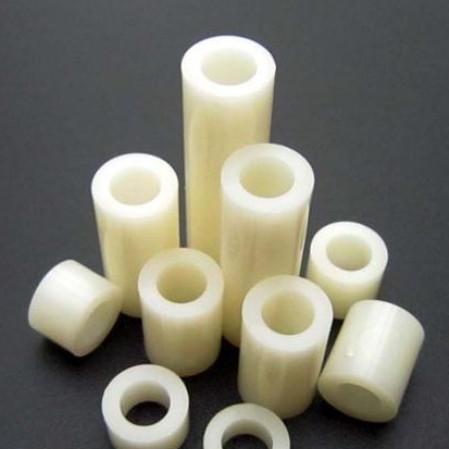 แหวนรองน๊อต Nylon ABS - M8x10mm (20ตัว/ถุง)