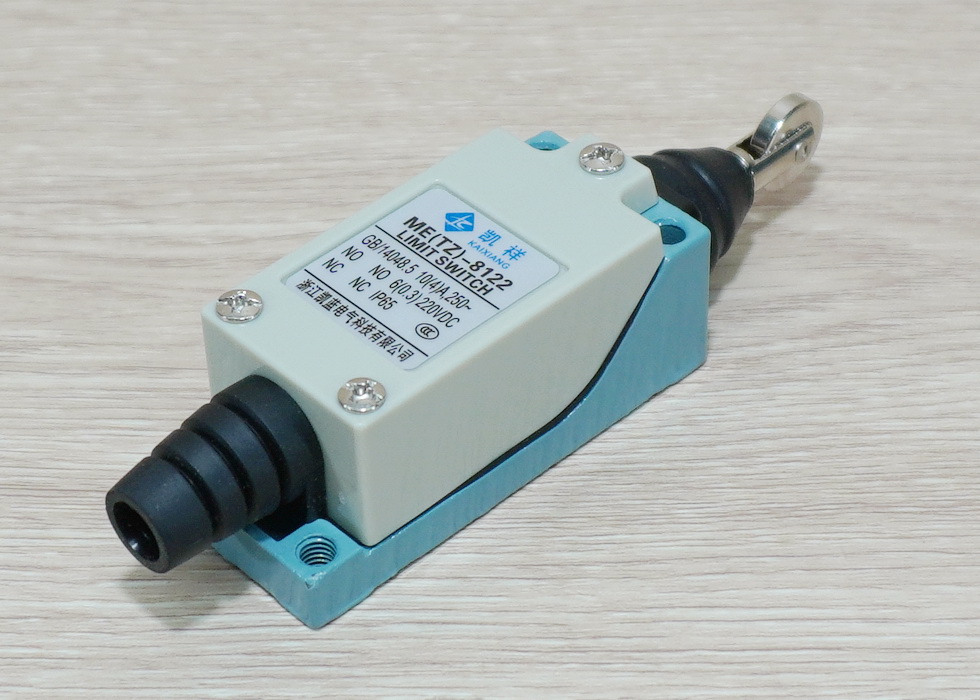 ME(TZ)-8122 Limit Switch AC 250V/6A (Silver Contacts) IP65