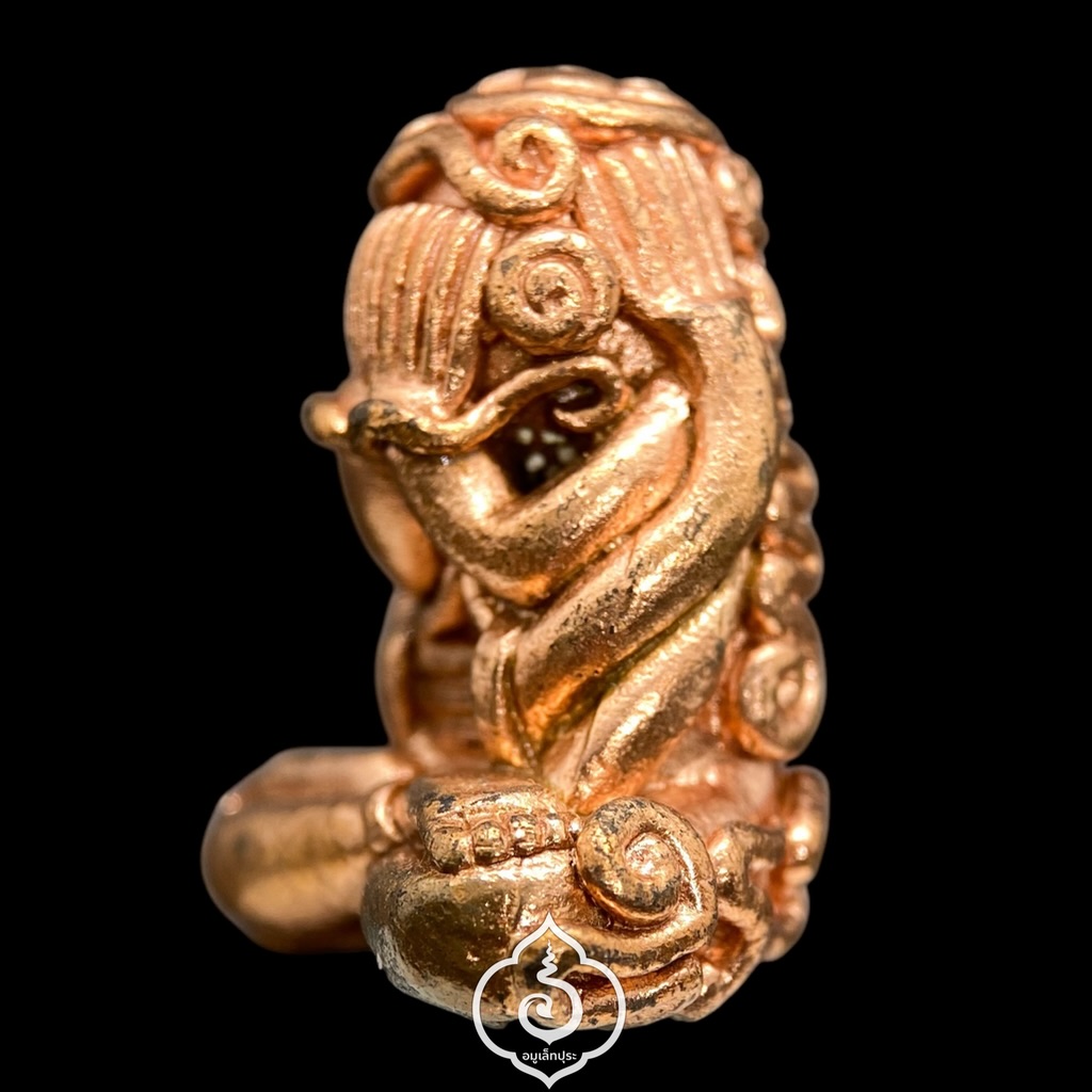 พระปิดตายันต์ยุ่ง แร่เศรษฐี (เนื้อทองแดงเถื่อนผสมแร่บางม่วง) ปี55 หลวงปู่ทองย้อย วัดอัมพวัน จ.นนทบุรี