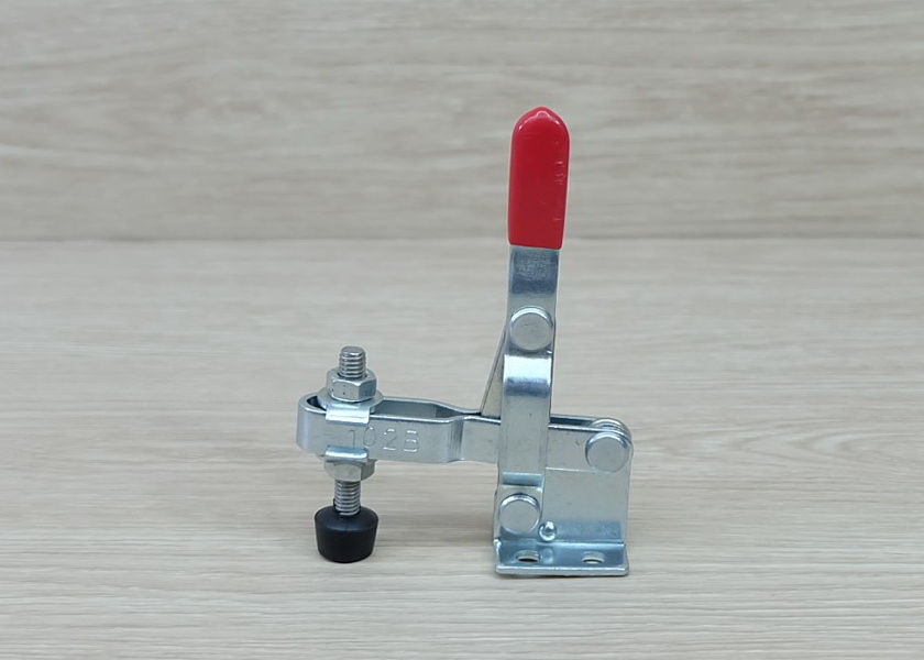 102B - 104mm Vertical Type Toggle Clamp 100kg Holding Capacity
