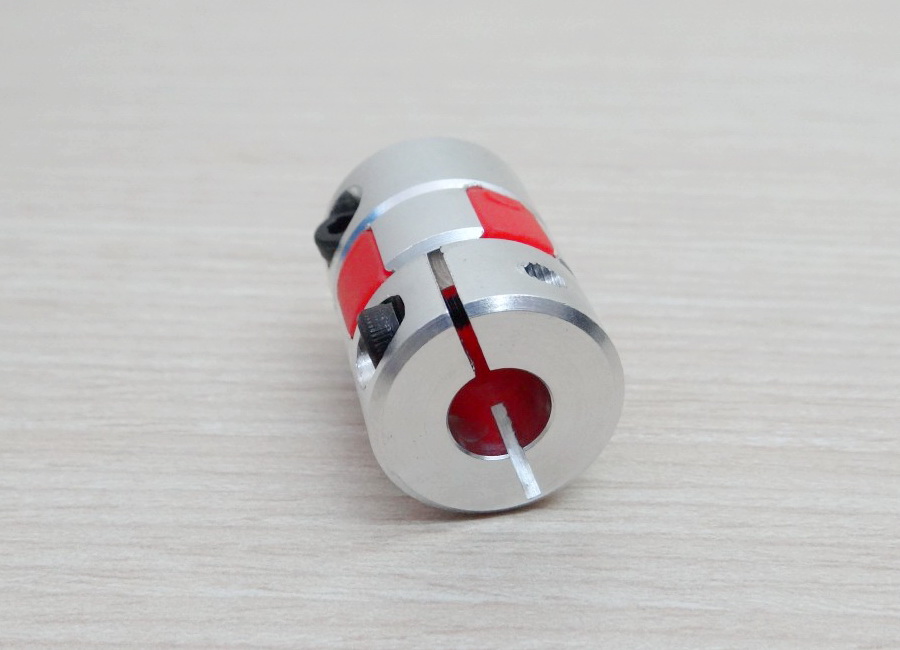 6.35 x 10 mm XB-Plum Flexible Shaft Coupling D20 L30