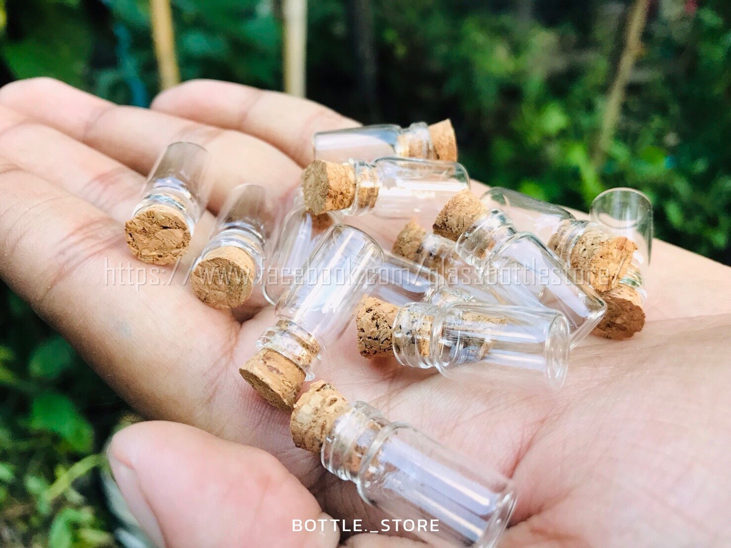 ขวดแก้วจิ๋ว 1cc ฝาก๊อก