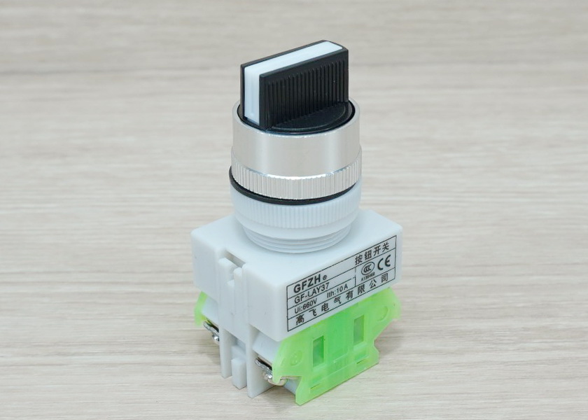 LAY37-20X3 AC660V 10A (3-Position) Industrial Selector Rotary Switch (ON-OFF-ON) self-locking