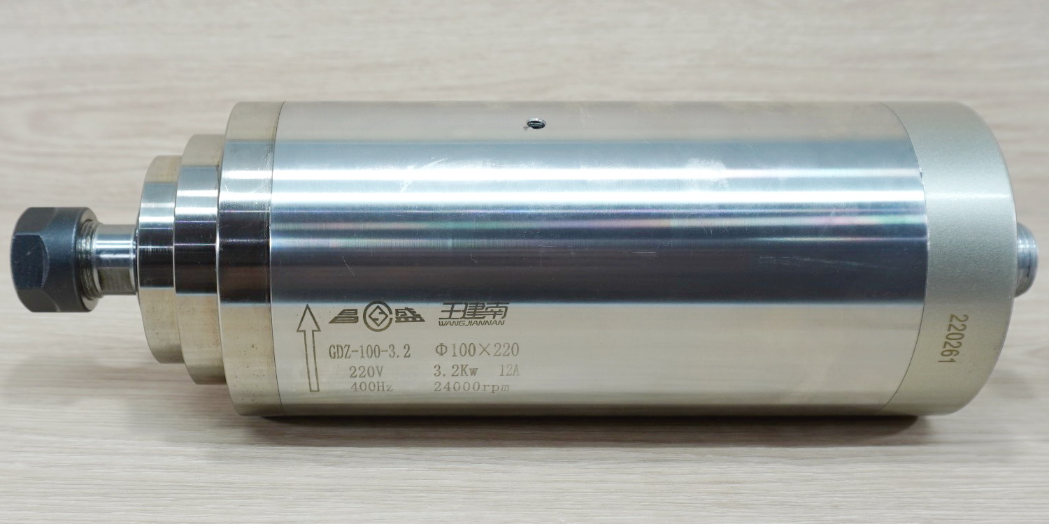 3.2 kw 220V ER20 Water Cooled Spindle Motor (4 Bearing) GDZ-100-3.2 Ø100x220 mm