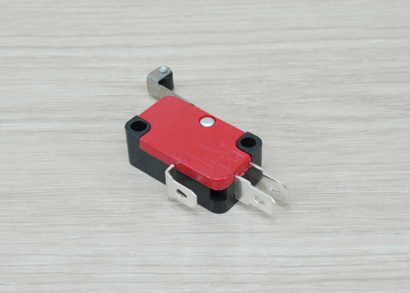 Roller Lever Micro Switch AC 250V 15A (V-156-1C25)