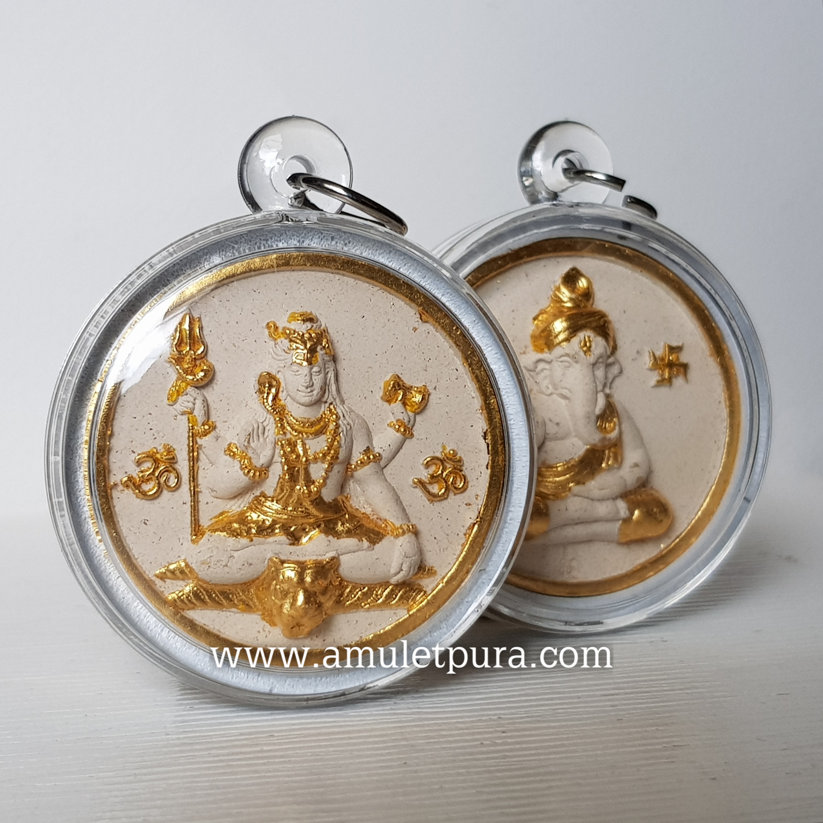 สองมหาเทพ (ผงว่าน108 สีขาวปิดทอง) ปี53 อาจารย์สุบิน นะหน้าทอง (พร้อมกรอบอะคริลิค มีโค้ดกำกับ)