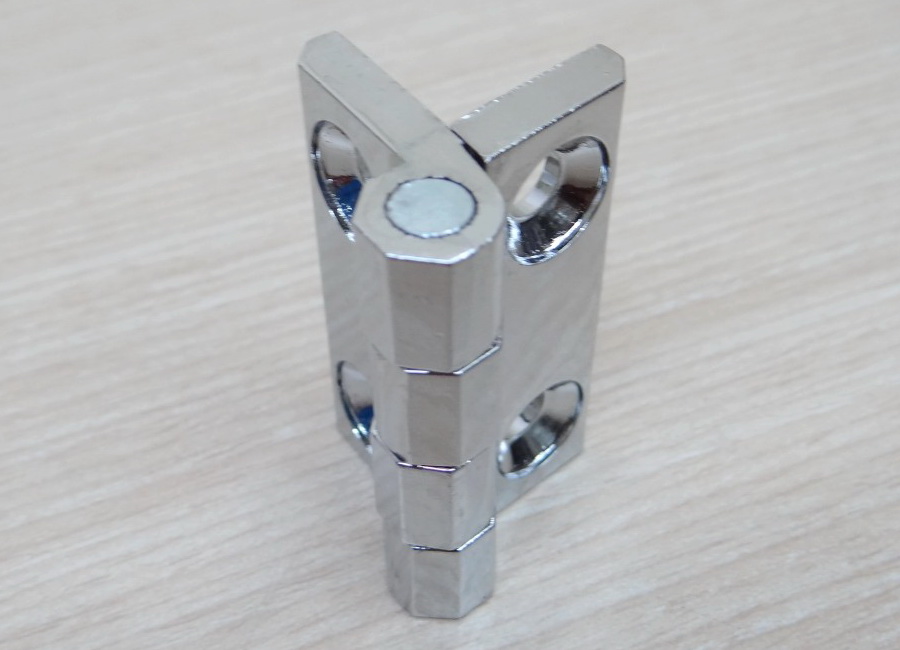 บานพับ Hinge 50x50 mm Zinc alloy ระยะรู 30x30 mm, รูยึด 6.5 mm (สีเงิน)