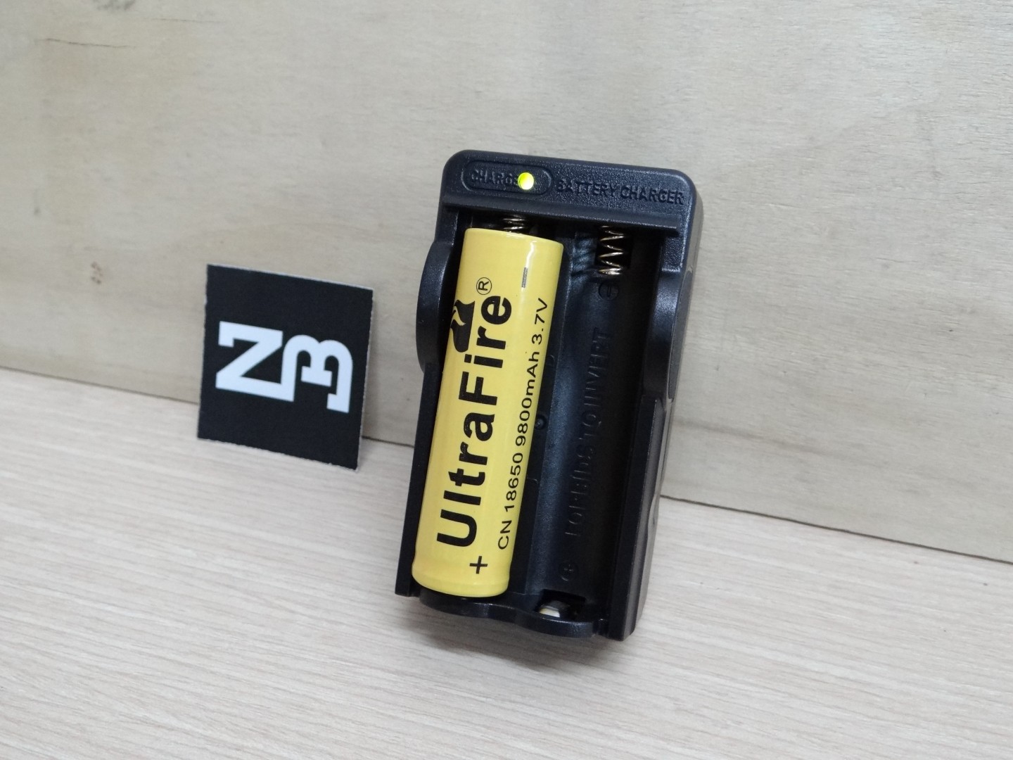 18650 Charger Li-ion Battery ชาร์ทได้ 2 ก้อน