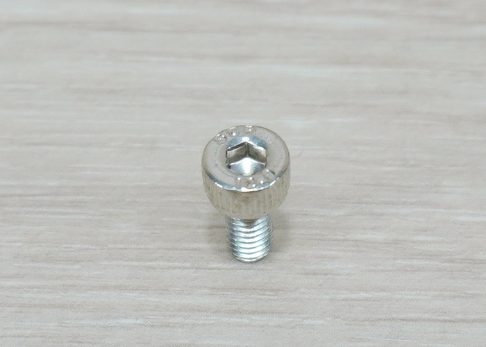 Hex Socket Cap Screw M4x20mm Nickel-plated (20ตัว/ถุง)