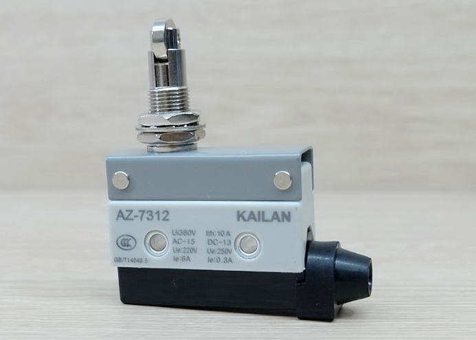 AZ-7312 Waterproof Micro Limit Switch - 90 Degree Roller Metal (Silver Contact)