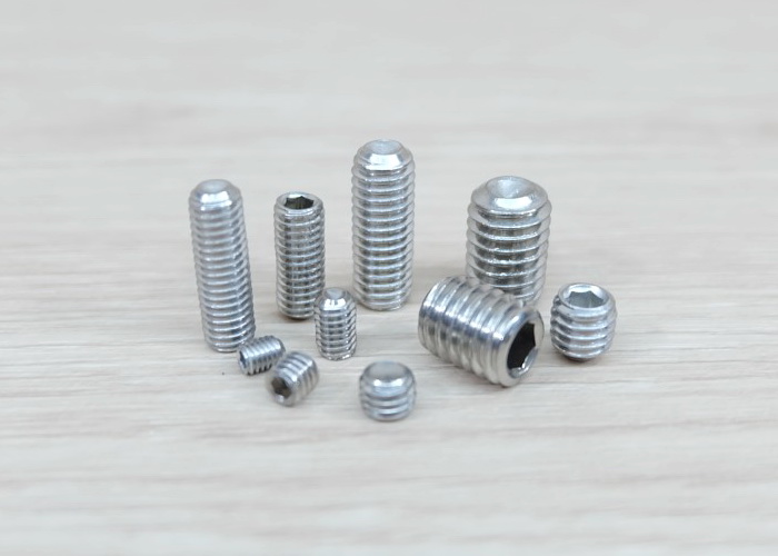 M4x4 สกรูตัวหนอน DIN916 Stainless steel 304 (แพ็ค20ตัว)