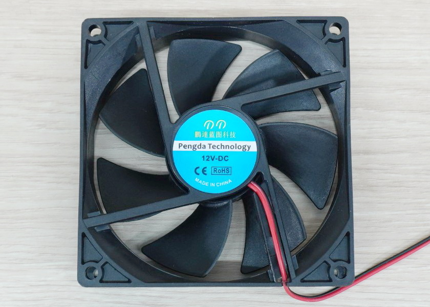 Fan 92 x 92 x 25mm DC 12V