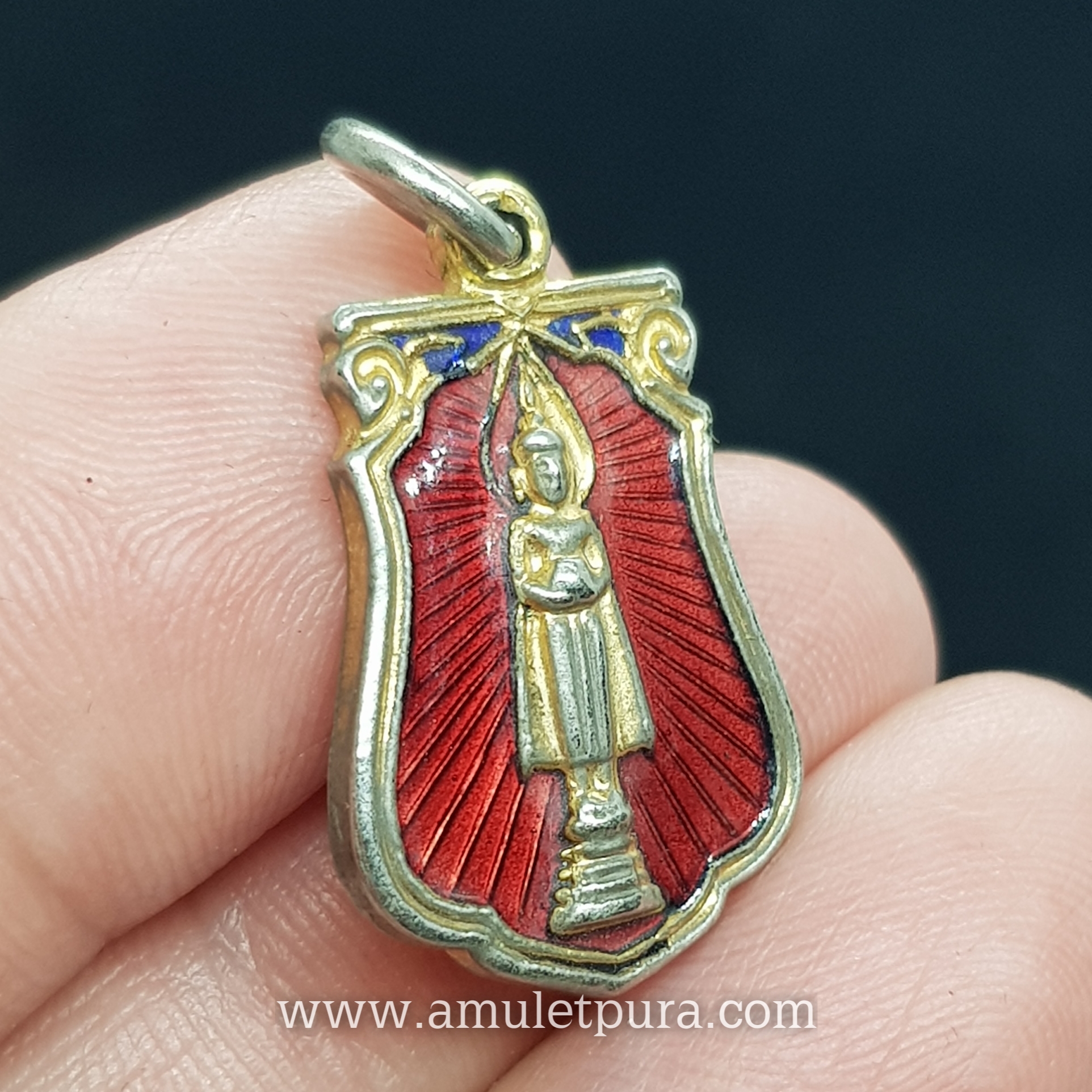 เหรียญหลวงพ่อวัดบ้านแหลมหลังสัญลักษณ์ สธ.(สมเด็จพระเทพฯ)(กระไหล่ทองลงยา)ปี25 วัดเพชรสมุทร จ.สมุทรสงคราม