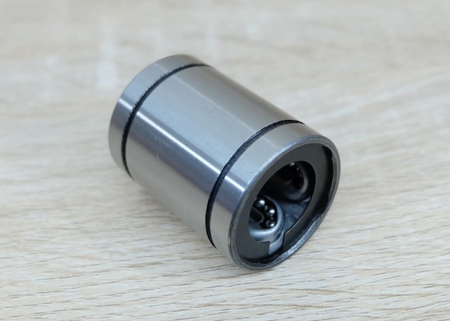 LM16GA Steel Retainer Linear Ball Bearing (Long-Life)