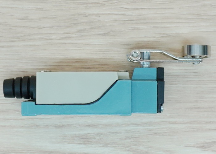 ME(TZ)-8104 Limit Switch AC 250V/6A (Silver Contacts) IP65