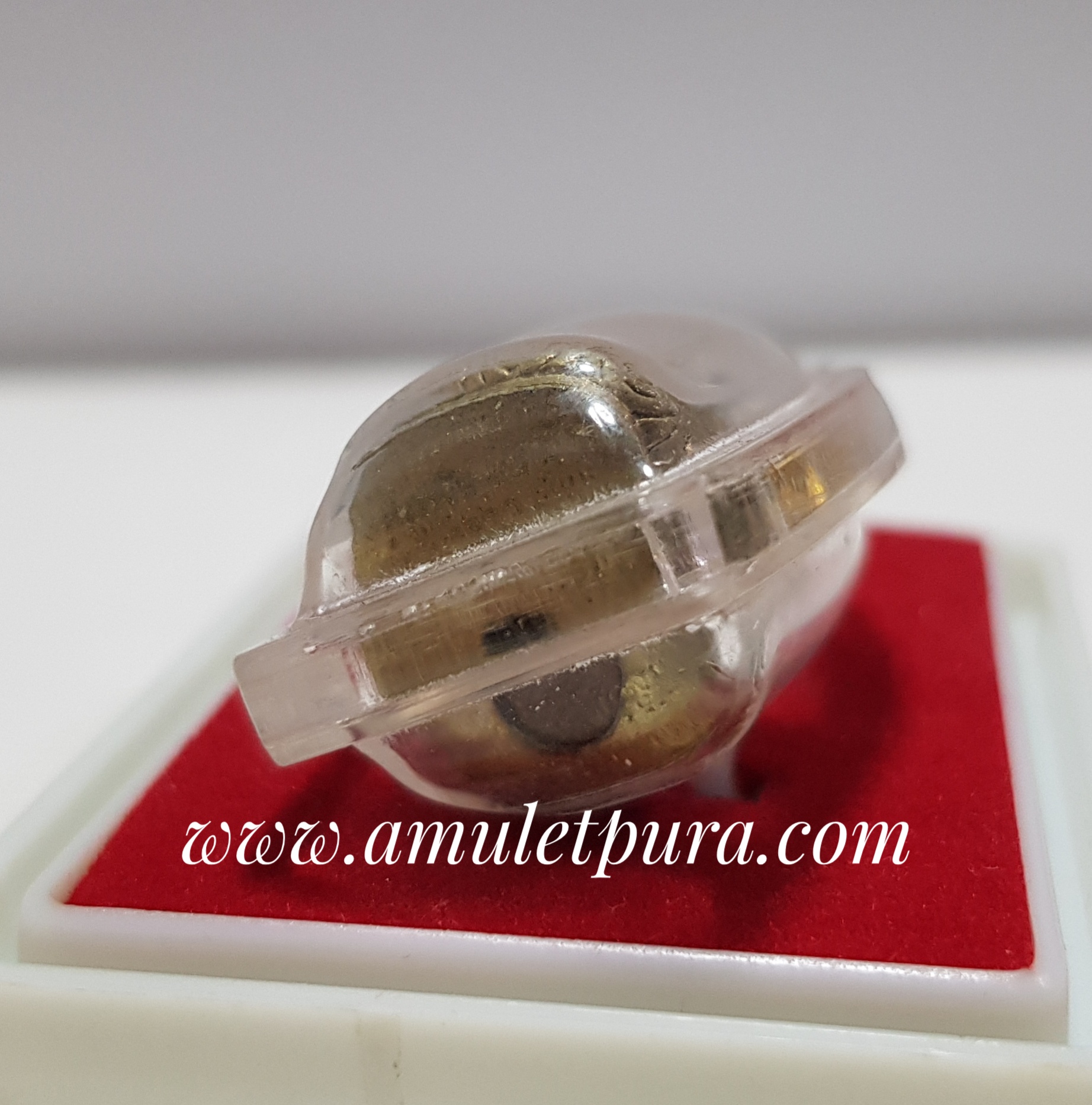 หนุมาน พิมพ์โขนทรงเครื่อง(พิมพ์กลาง ทองสตางค์)รุ่นแซยิด 88 ปี ปี52 หลวงพ่อฟู วัดบางสมัคร จ.ฉะเชิงเทรา(ใต้ฐานตอกโค้ด อุดผง หมายเลข1822 พร้อมเลี่ยมกันน้ำ)