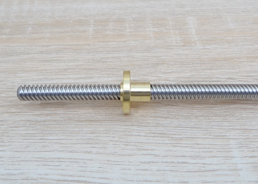 T8 Lead Screw Dia 8mm Length 500mm (Lead 8mm) + Copper Nut