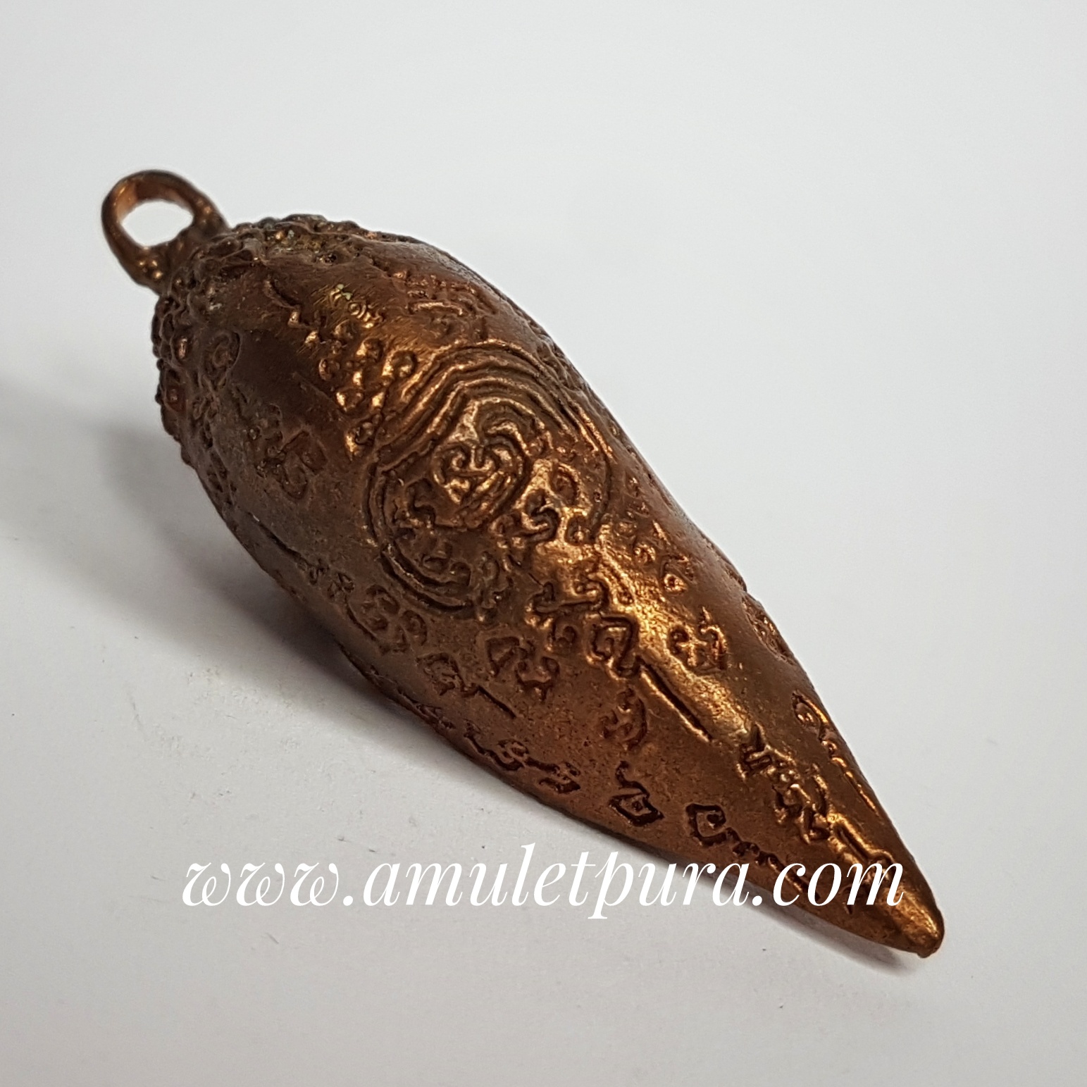 พระสังข์เรียกทรัพย์ (ทองแดง) อ.ธรรมนูญ บุญธรรม สำนักสักยันต์บัวแปดกลีบ(ท่านย่าเฒ่า)จ.ชลบุรี