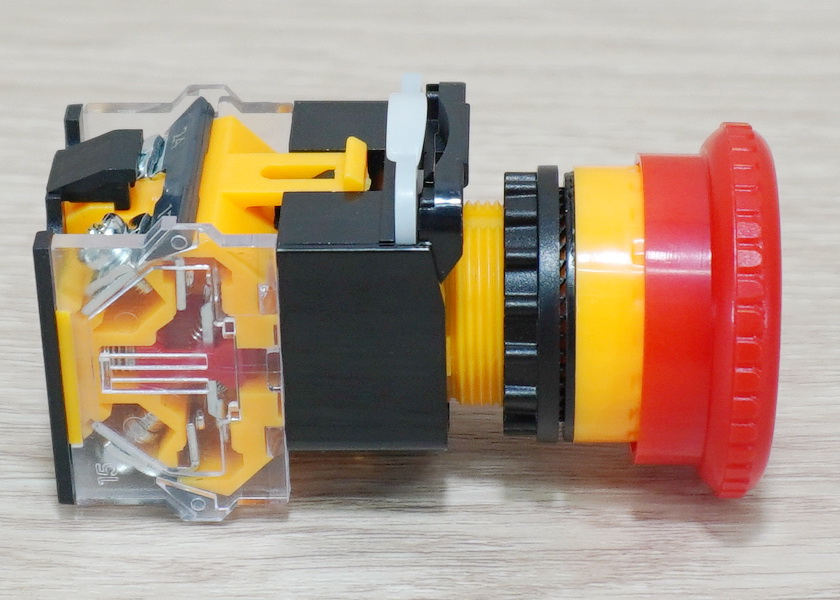 LA38-11ZS Emergency Stop Push Button Switch (1NO/1NC) AC440V(Max) 10A