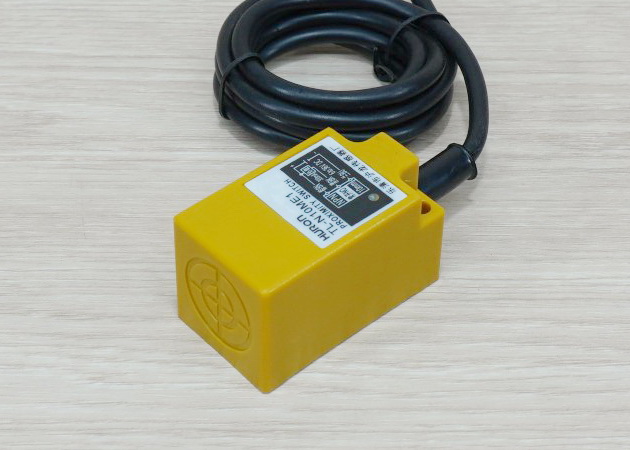 TL-N10ME1 (NPN, NO ระยะ 10mm) 6-36VDC Inductive Proximity Sensor