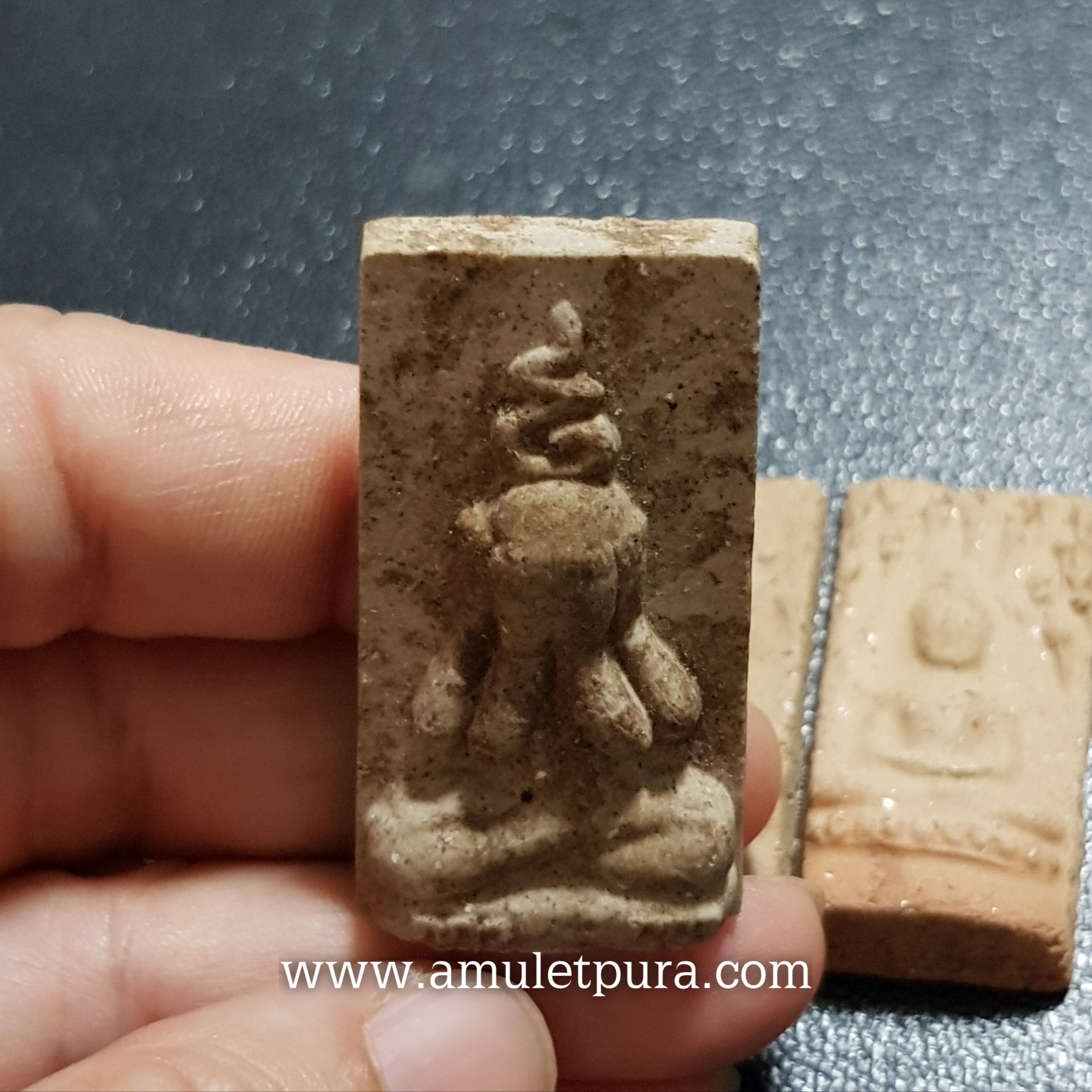 พระผงพรายสมุทร อชิโต พระปิดตามหาอุตม์ ปิดทวารทั้งเก้าหลังมหายันต์เพชรรัตน์ หลวงพ่อเจิม รุ่น2(เนื้อผงรุ่นแรกที่แตกๆหักนำมากดพิมพ์ใหม่)ปี49 หลวงพ่อเจิม วัดหอยราก จ.นครศรีธรรมราช