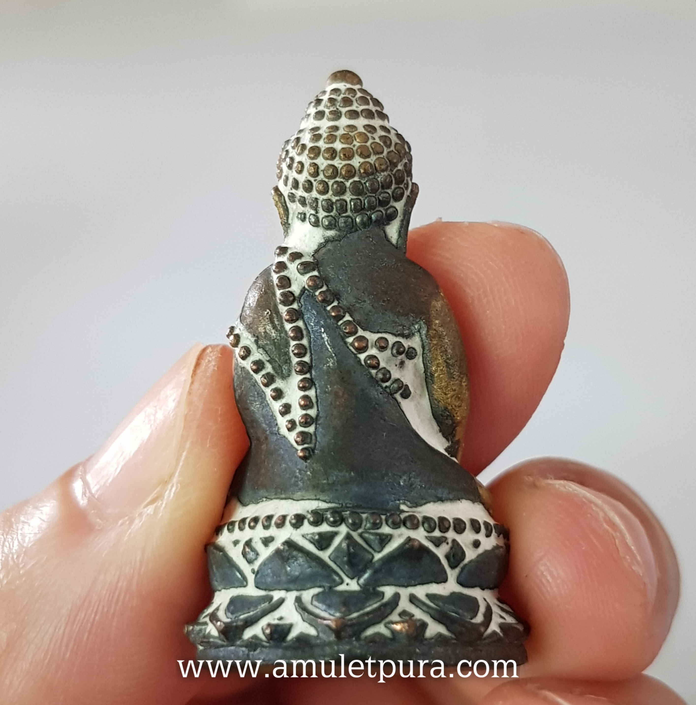 พระกริ่งญาณรังสี รุ่นมหาบารมี79 เนื้อโลหะพิเศษ ปี35 สมเด็จพระญาณสังวร สมเด็จพระสังฆราช วัดบวรนิเวศวิหาร กรุงเทพฯ (มี 2 โค้ดใต้ฐาน)