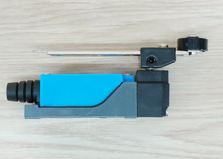 ME(TZ)-8108 Limit Switch AC 250V/5A (Copper Contacts) IP64