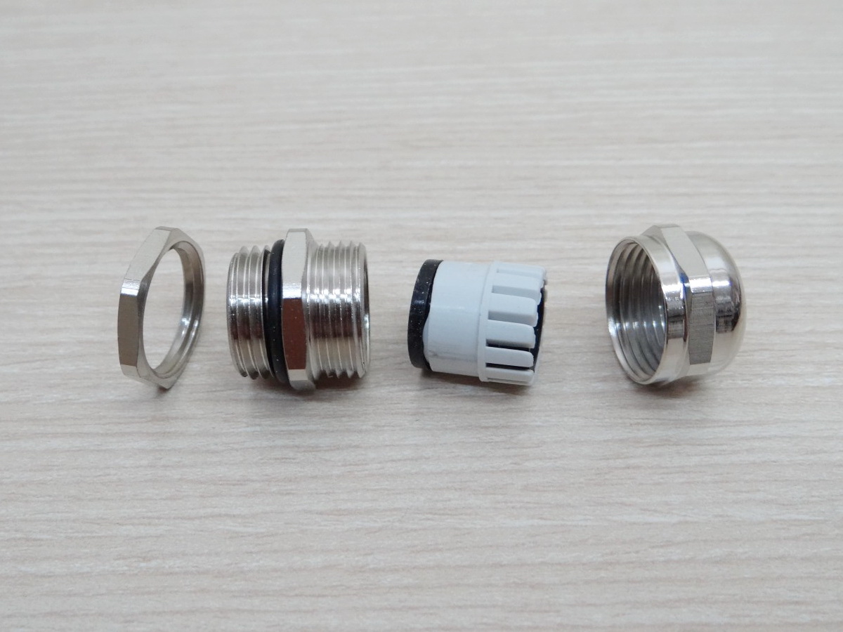 M18x1.5 Waterproof Cable Glands Connector (Nickel Brass Metal)