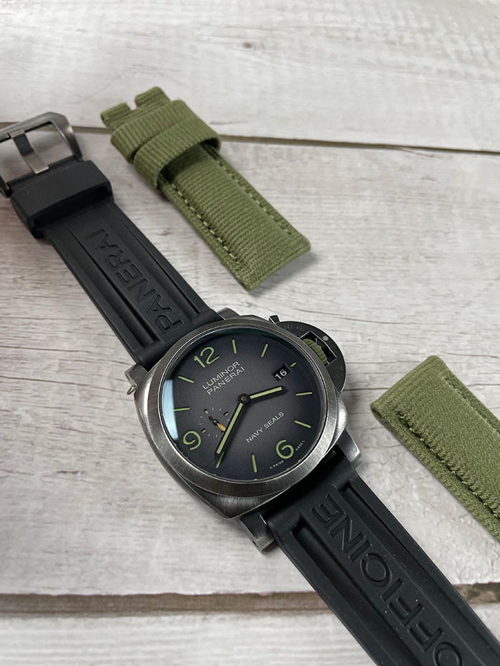PAM1412 VSF Navy Seals 44 MM.