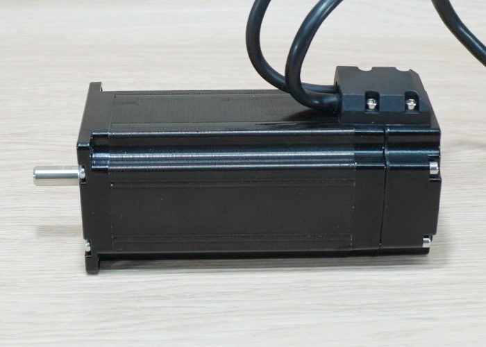 Hybrid Closed-Loop Stepper Motor (Nema23) 57HBS36 แรงบิด 3.6N.m 4A Shaft 8mm + HBS57 Driver