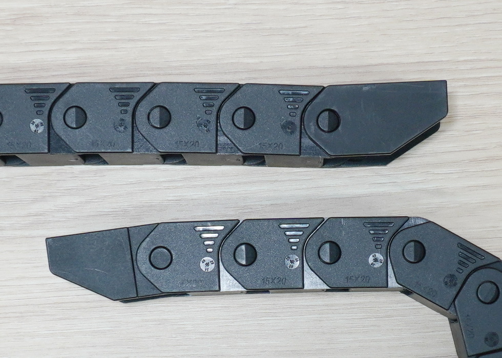 15 X 20 mm Cable Drag Chain R28mm ยาว 1M และ End Connectors