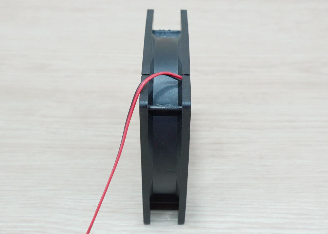 Fan 92 x 92 x 25mm DC 12V