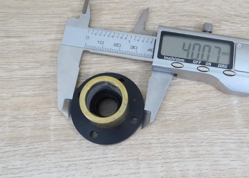 T12 Nut ลดการคลอนสำหรับ Dia 12mm (Lead 2mm) ชนิด POM