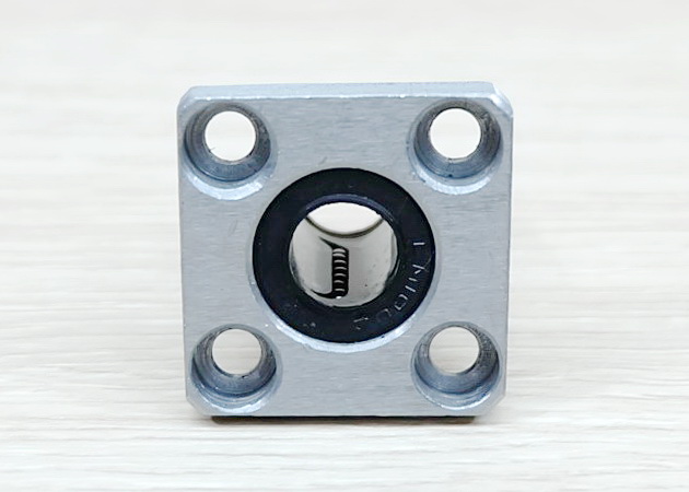 LMK10UU 10x19x29mm Square Flange Linear Ball Bearing 10mm