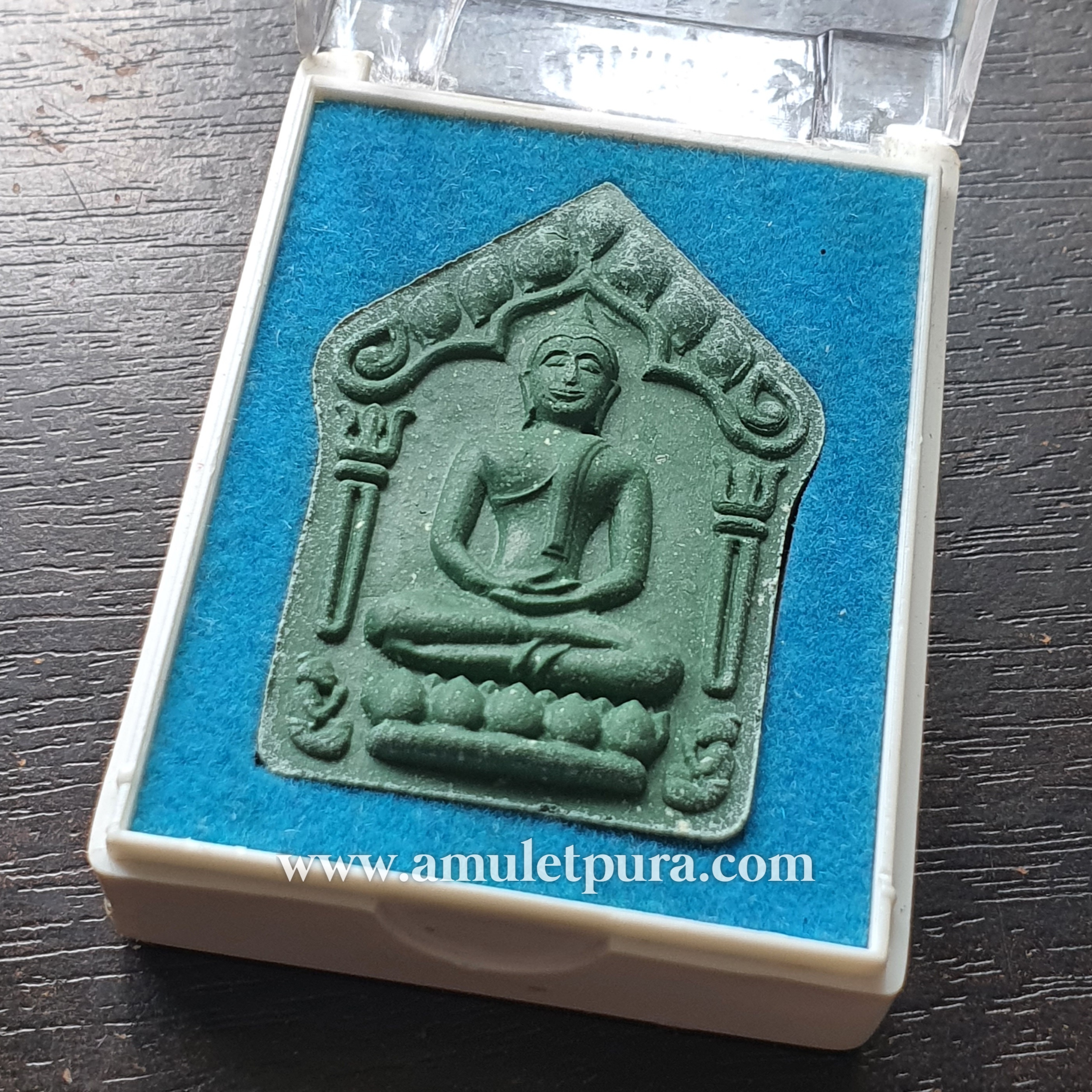 ขุนแผนผงพรายกุมารหลวงปู่ทิม(พิมพ์ใหญ่ เนื้อเขียวตะกรุดเงินคู่ พิเศษแจกกรรมการ)รุ่นเมตตามหานิยม91 ปี57 หลวงพ่อคูณ วัดบ้านไร่ จ.นครราชสีมา