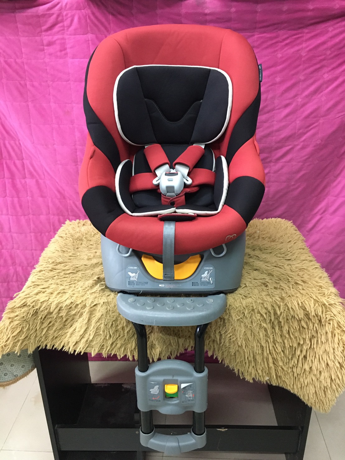 ailebebe คาร์ซีท Ailebebe รุ่น Kurutto Premium สีแดง สภาพสวย 90%