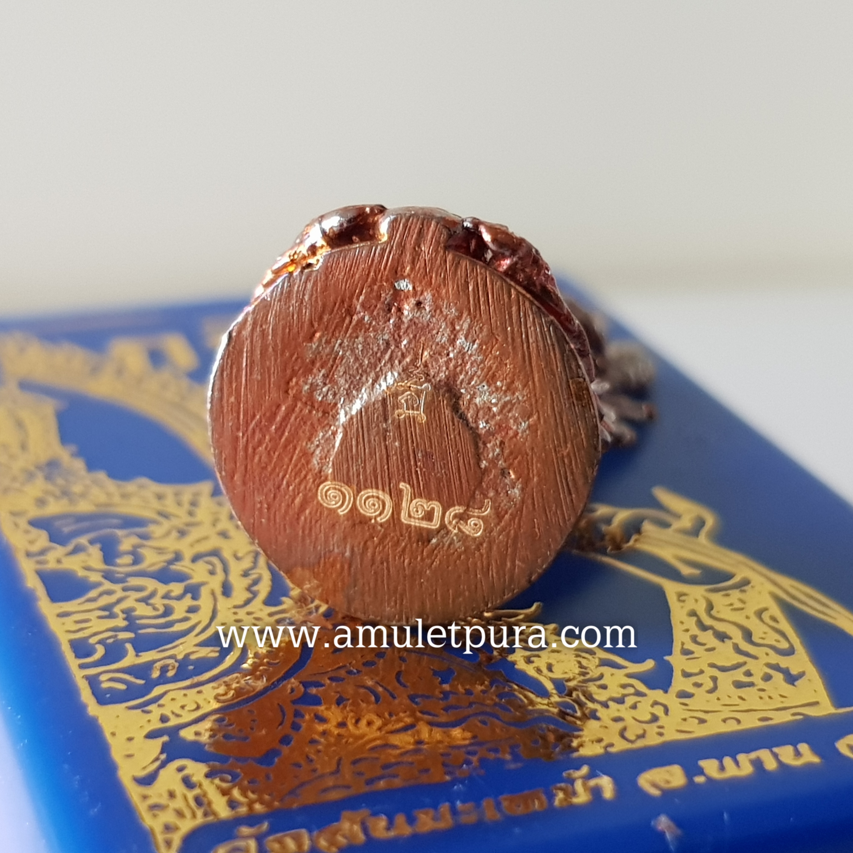 ท้าวเวสสุวรรณ รุ่นบันดาลทรัพย์ บันดาลโชค(ทองแดงผิวรุ้ง)กฐินปี63 ครูบาวิรุต วัดสันมะเหม้า จ.เชียงราย(มีโค้ด หมายเลข ๑๑๒๘)