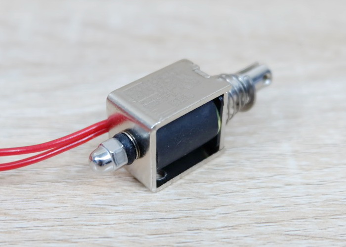 KL-0520B Solenoid Electromagnet 12V DC (0.2-5N) Pull-Push Type