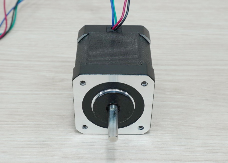 OUKEDA-Dual shaft (NEMA17) Stepper Motor แรงบิด 44 N.cm 1.68A (OK42STH47-1684B)