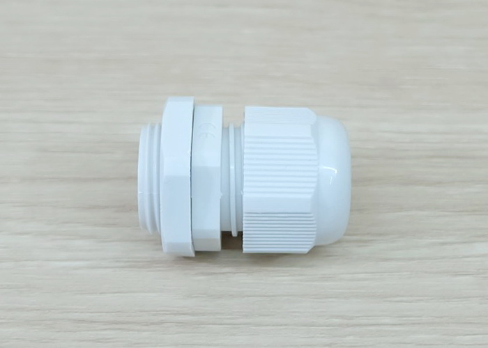 M20 (White) Water-proof Nylon Plastic Cable Gland Connector (แพ็ค 10 ตัว)