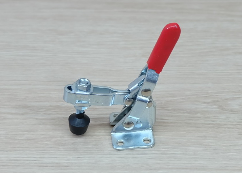 101A Toggle Clamp 50Kg Holding Capacity Vertical Type