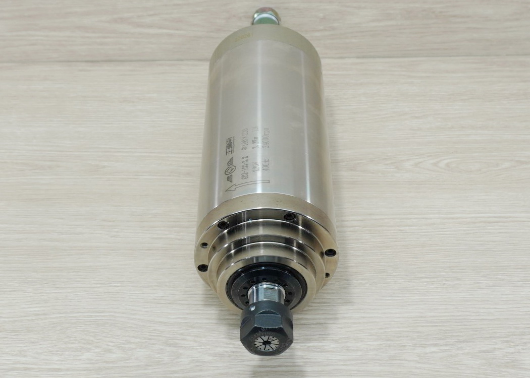 3.2 kw 220V ER20 Water Cooled Spindle Motor (4 Bearing) GDZ-100-3.2 Ø100x220 mm