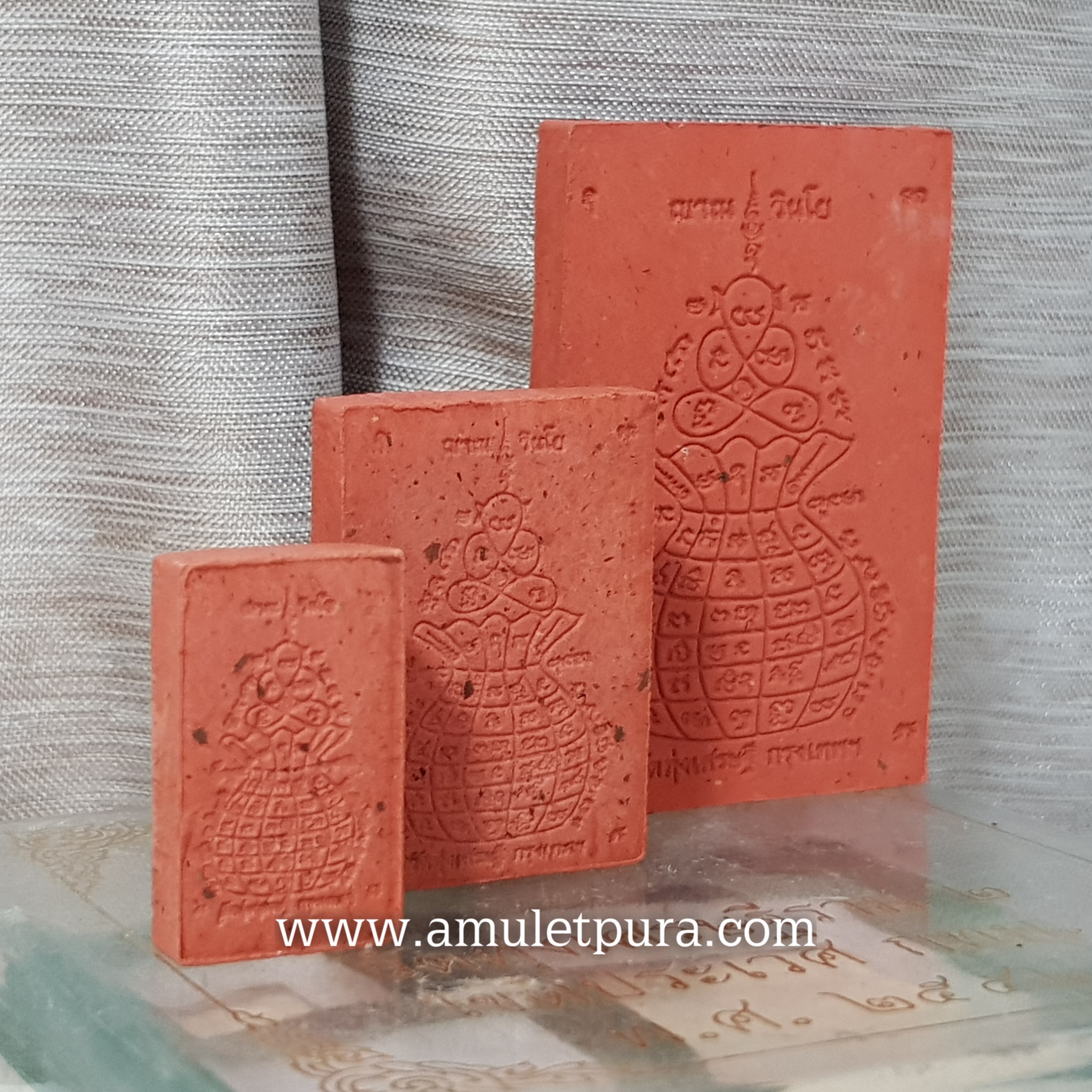 พระพุทธเมตตา รุ่นเศรษฐีทันใจ(พิมพ์ใหญ่,กลาง,เล็ก) ปี52 หลวงพ่อเณร วัดทุ่งเศรษฐี(ราม2)กรุงเทพมหานคร